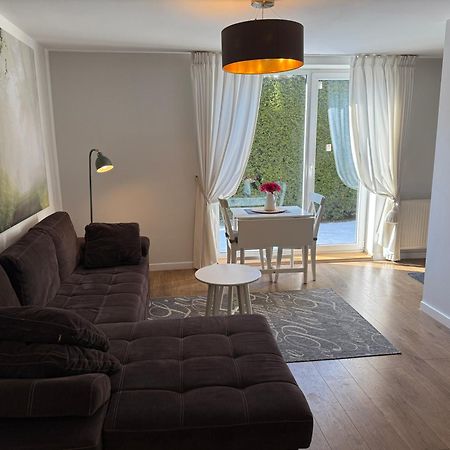 Апартаменти Cozy Garden Free Parking Аеропорт Вільнюс Екстер'єр фото